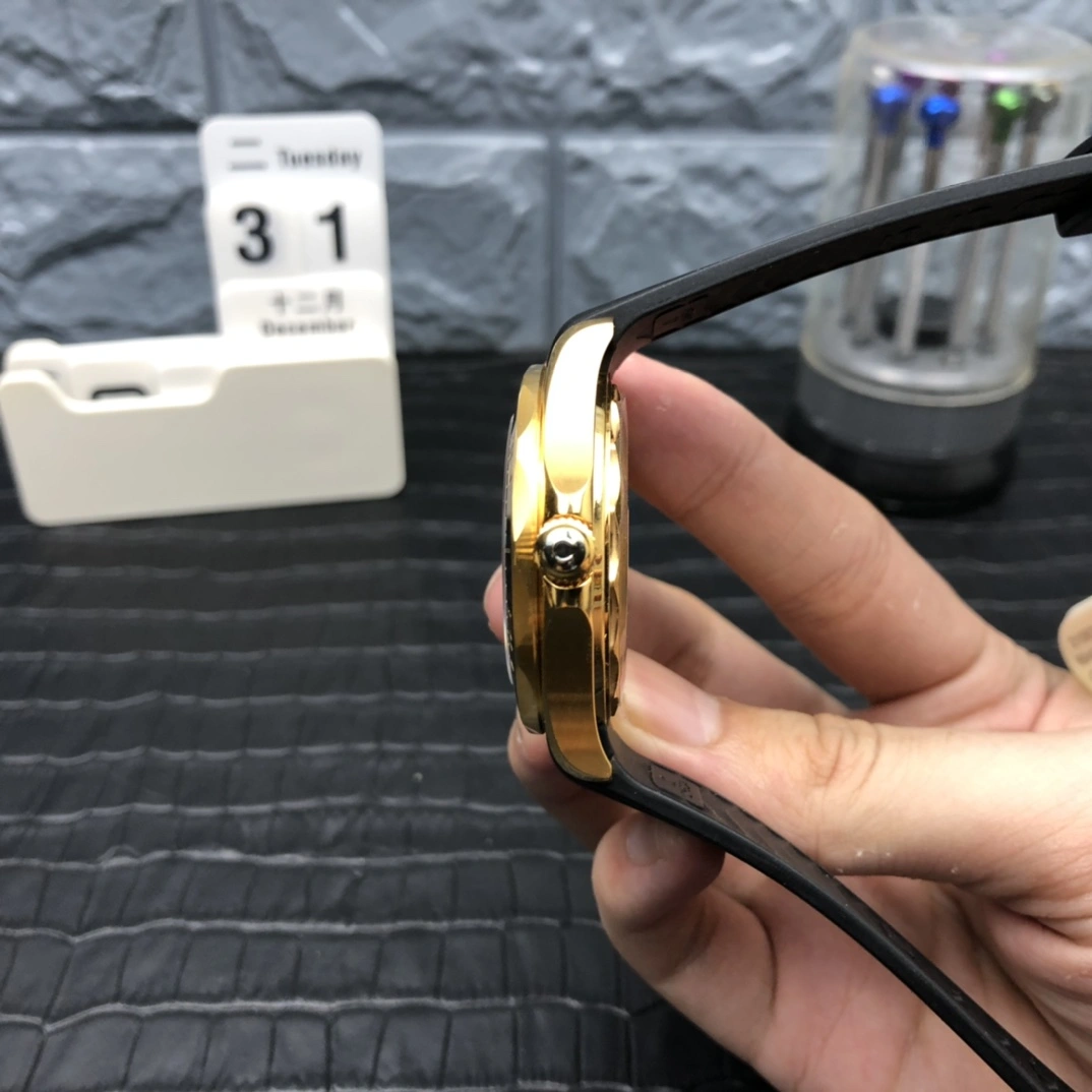 CBD Factory Omega Seamaster Diver 300M 42mm James Bond 50th Anniversary 18K Yellow Gold (210.62.42.20.01.001) 1:1 Super Clone – Dandong DD8807 Movement TechFriendly 291
